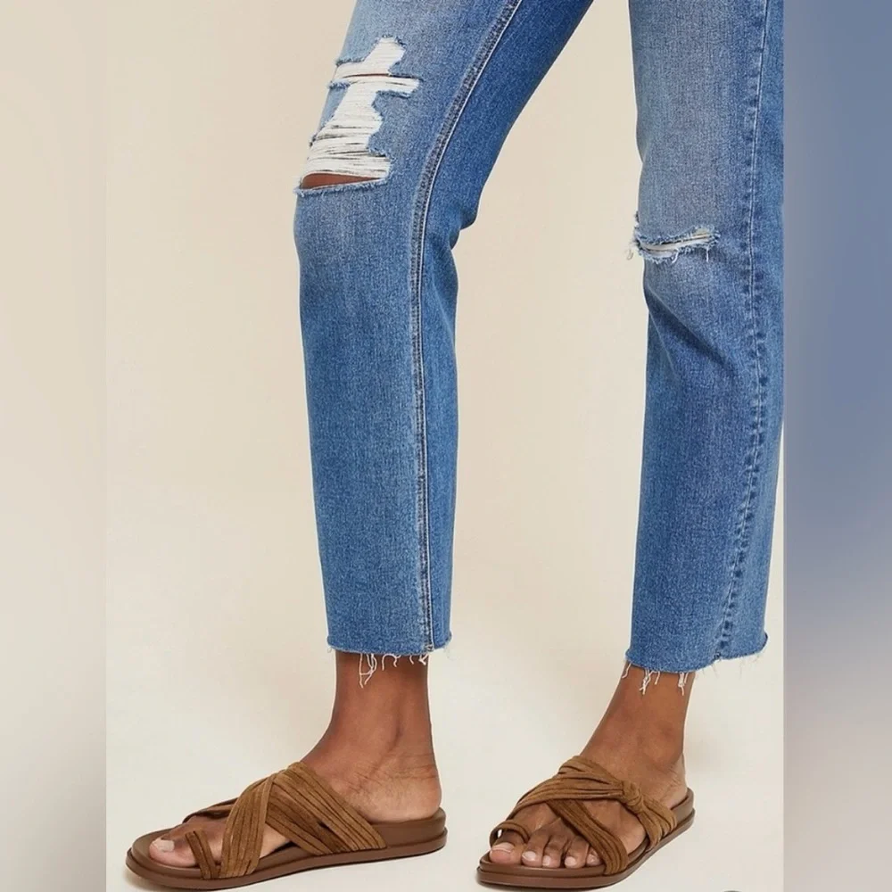 Maurices Brown Sandals with Suede Straps.New with tags. Women’s Size 9